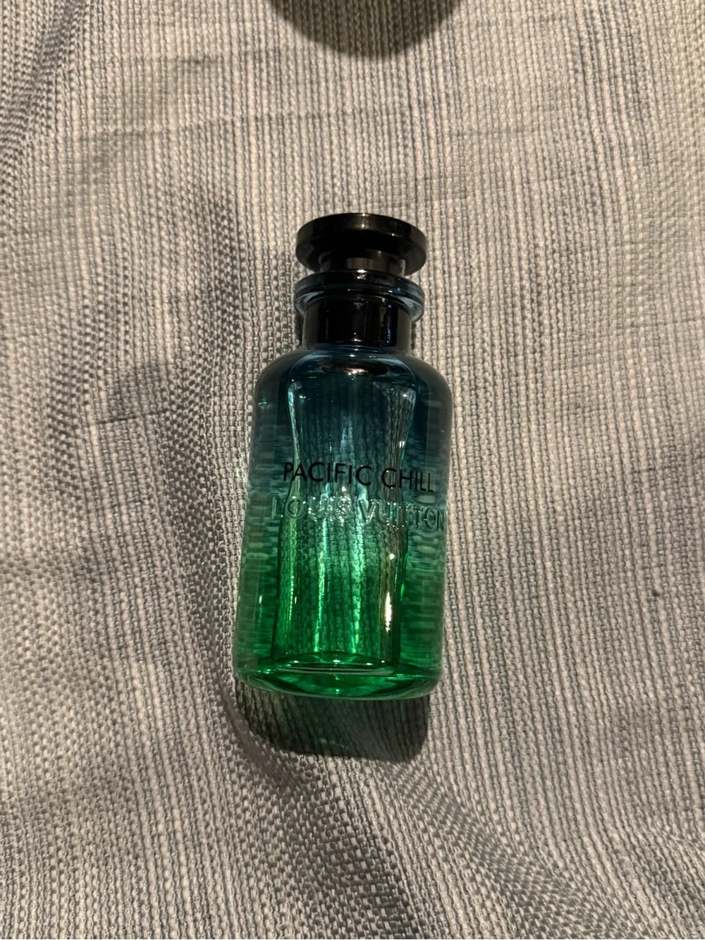 Louis Vuitton Pacific Chill Eau de Parfum — Green and Black Accents